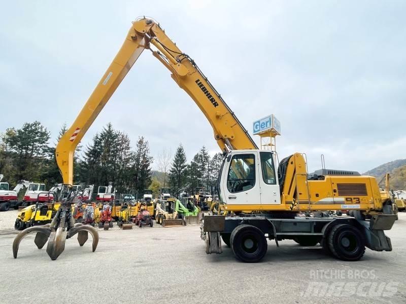 Liebherr A934C Avfalls / industri hantering