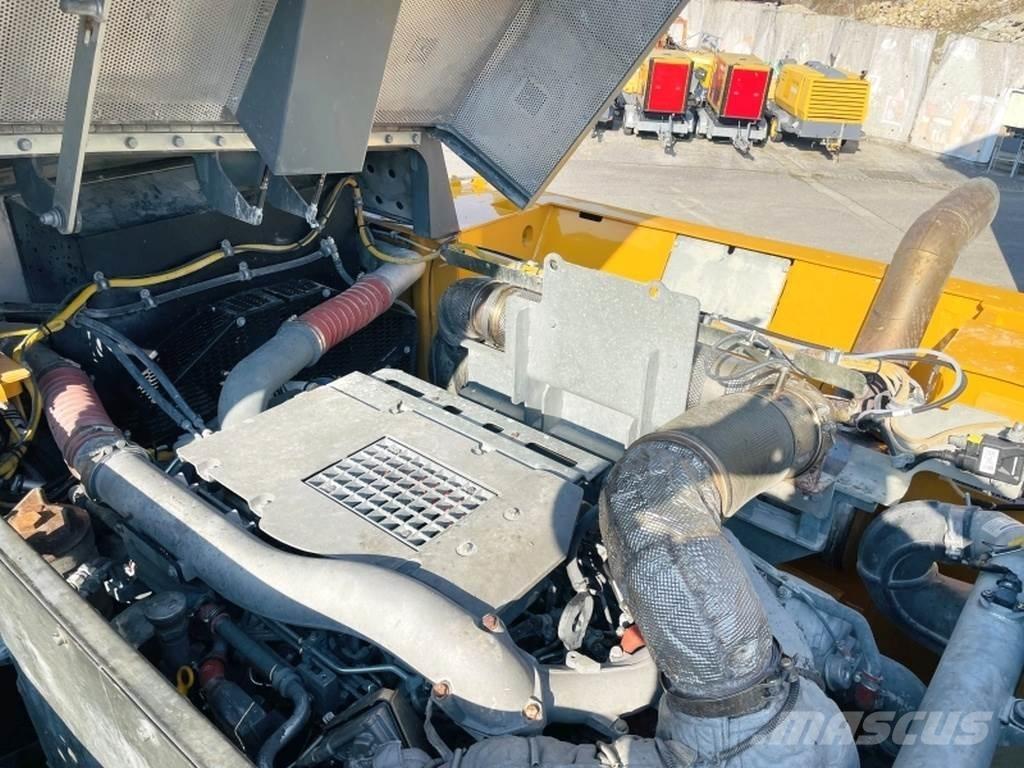 Liebherr R976 HD Bandgrävare