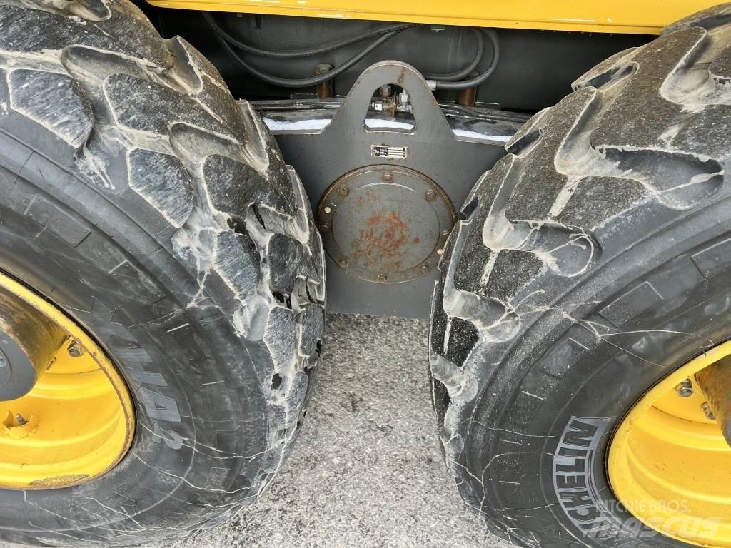 New Holland F 156.6 A Väghyvlar