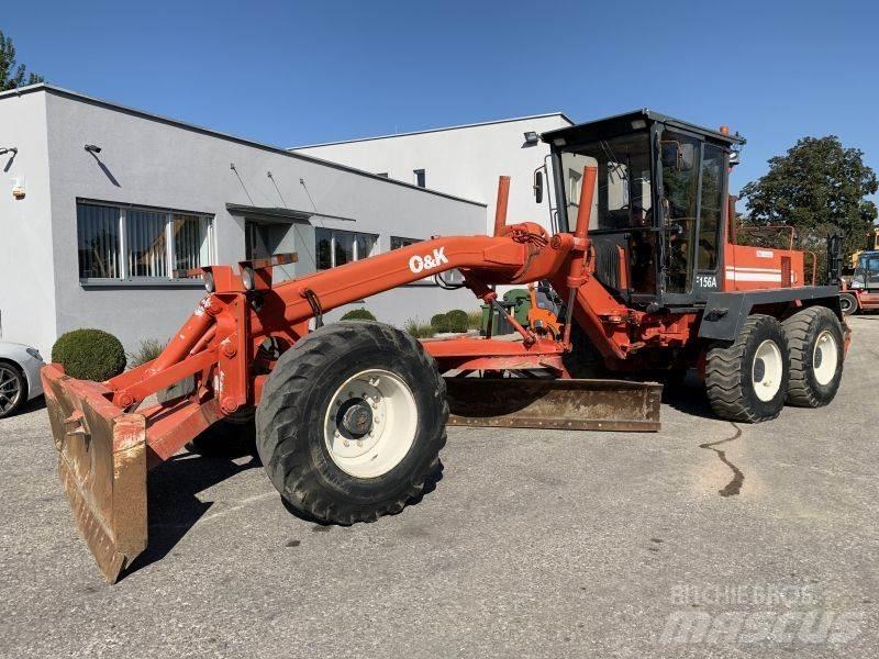O&K F 156 Väghyvlar
