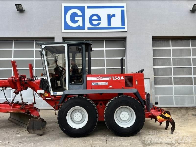 O&K F 156 A Väghyvlar