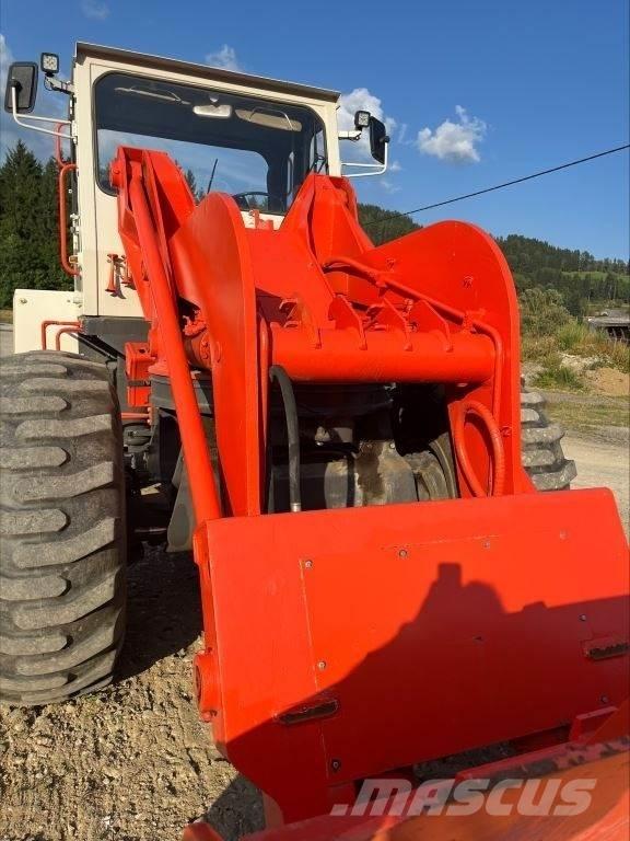 Sandvik Tross 130 Hjullastare
