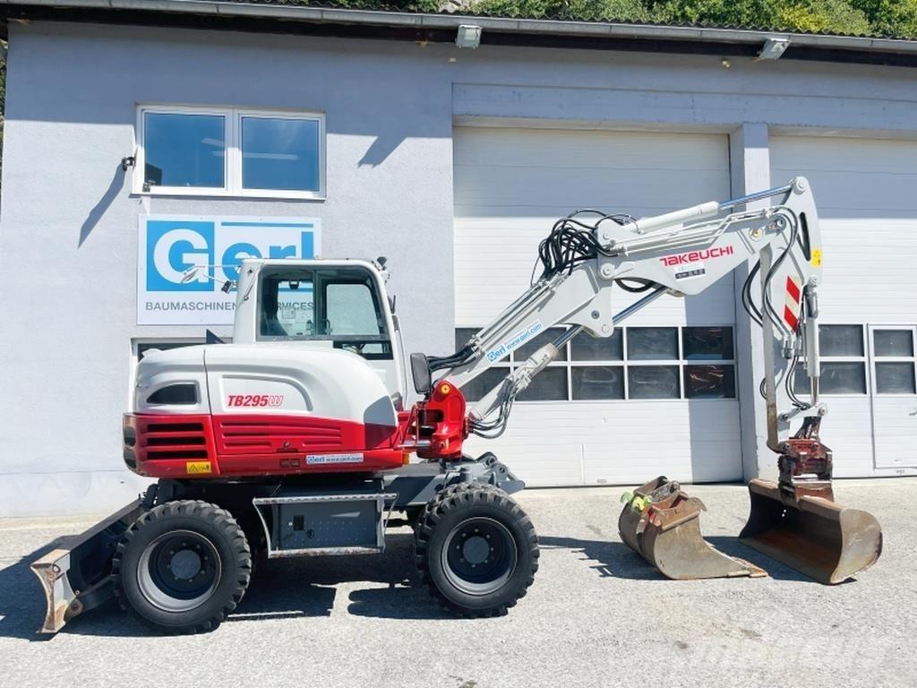 Takeuchi TB295W Hjulgrävare