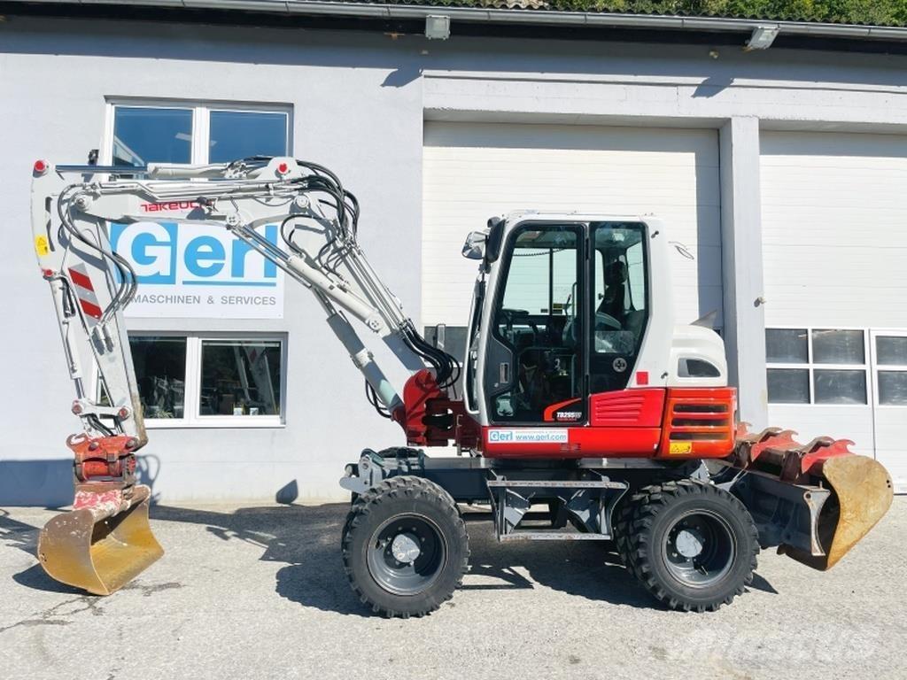 Takeuchi TB295W Hjulgrävare