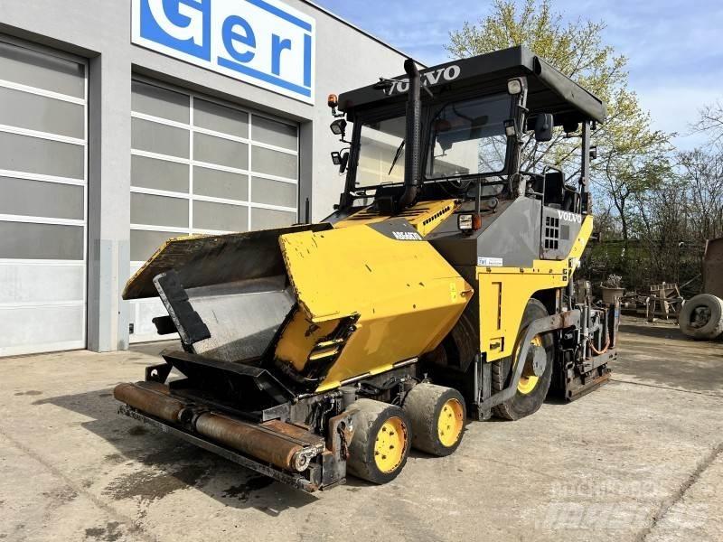  Volvo-ABG 6870 Asfaltsläggningsmaskiner