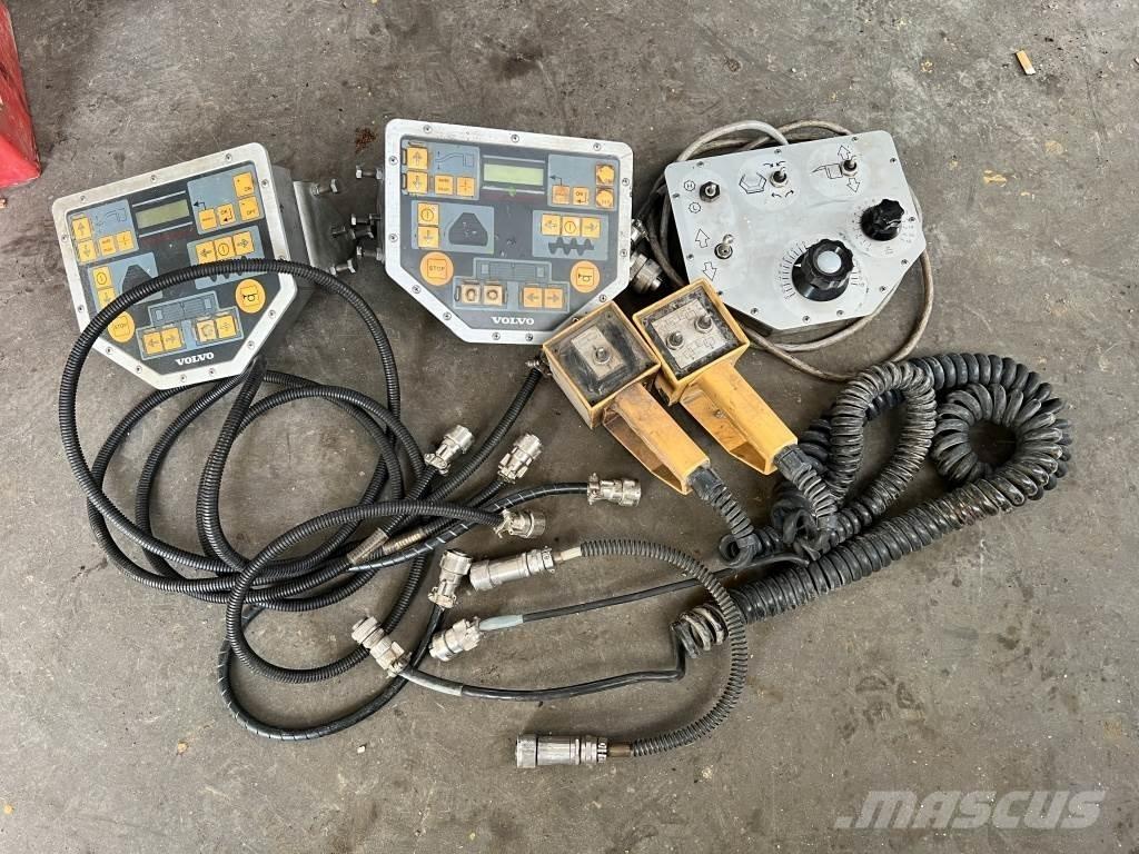 Volvo ABG P 7820 C Asfaltsläggningsmaskiner