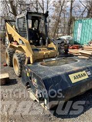 CAT 262B Kompaktlastare