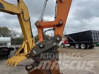 Doosan DX225LC Bandgrävare