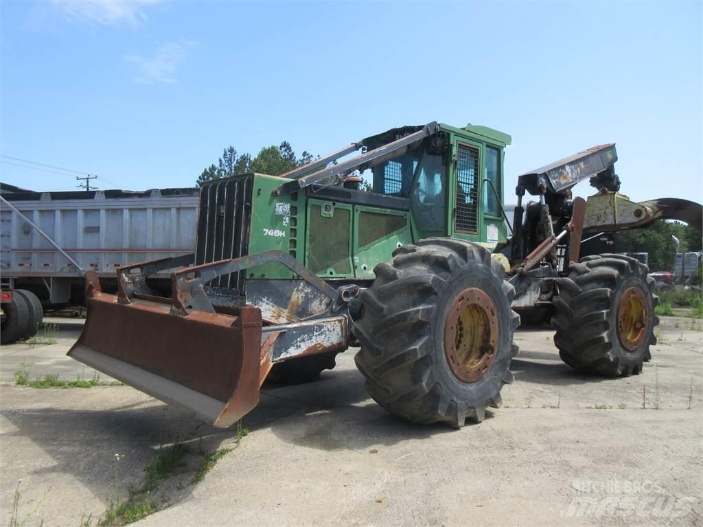 John Deere 748H Lunnare