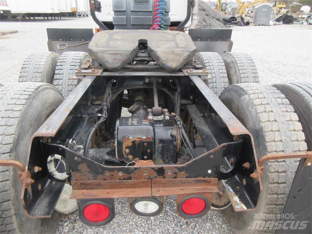 Mack CHN613 Dragbilar