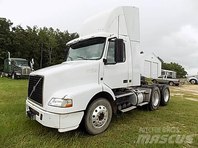 Volvo VNM Chassier