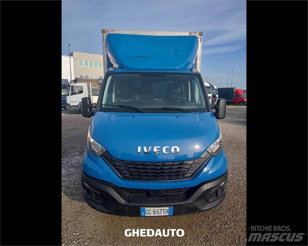 Iveco 35C16 Lätta lastbilar