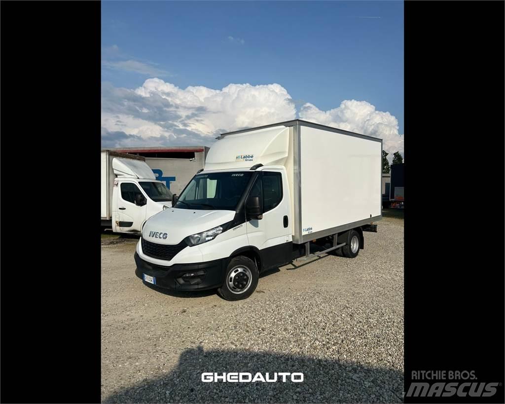 Iveco 35C16 Lätta lastbilar