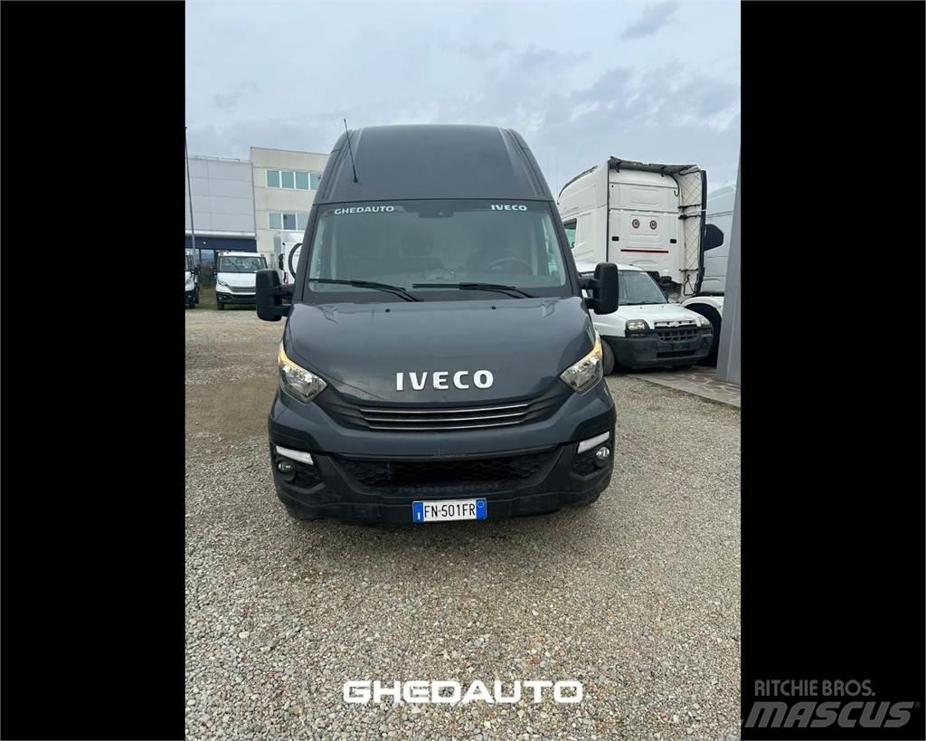 Iveco 35S16 Lätta lastbilar