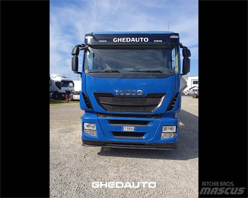 Iveco AS260S48Y Skåpbilar