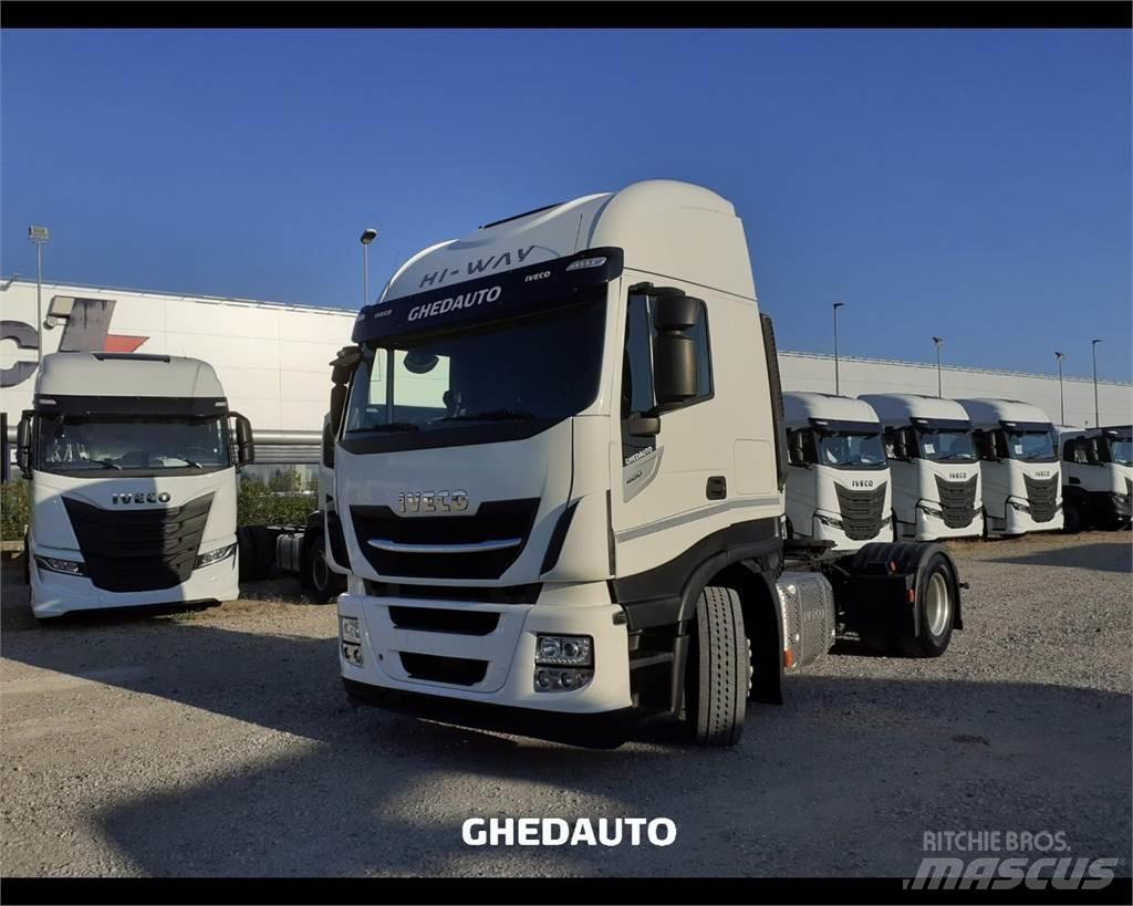 Iveco AS440S48T/P Skåpbilar