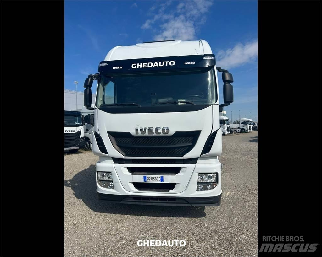 Iveco AS440S48T/P Skåpbilar