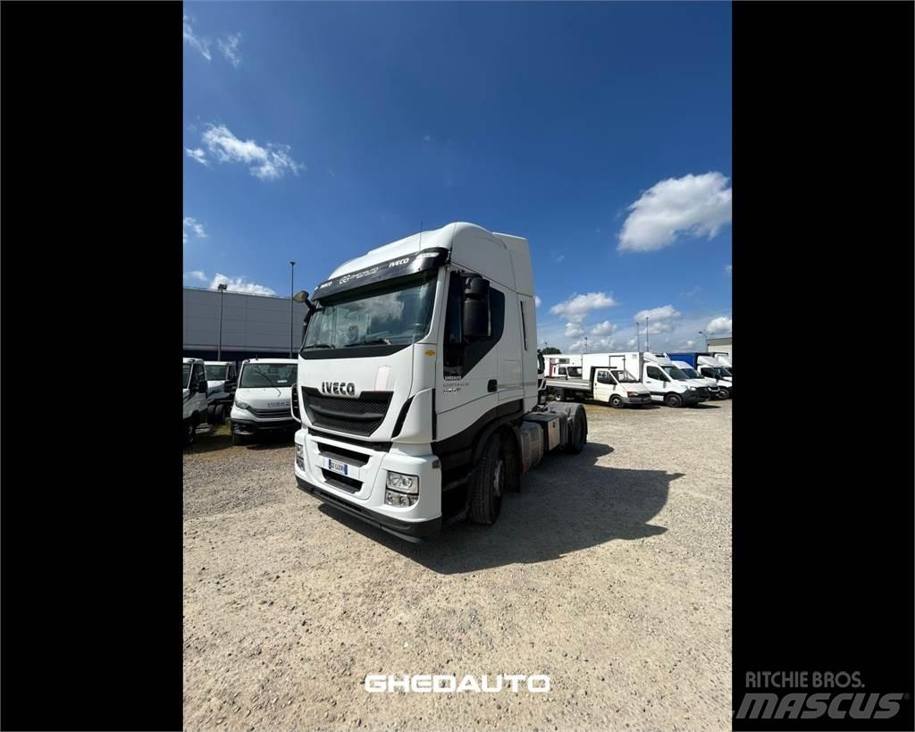 Iveco AS440S48T/P Skåpbilar