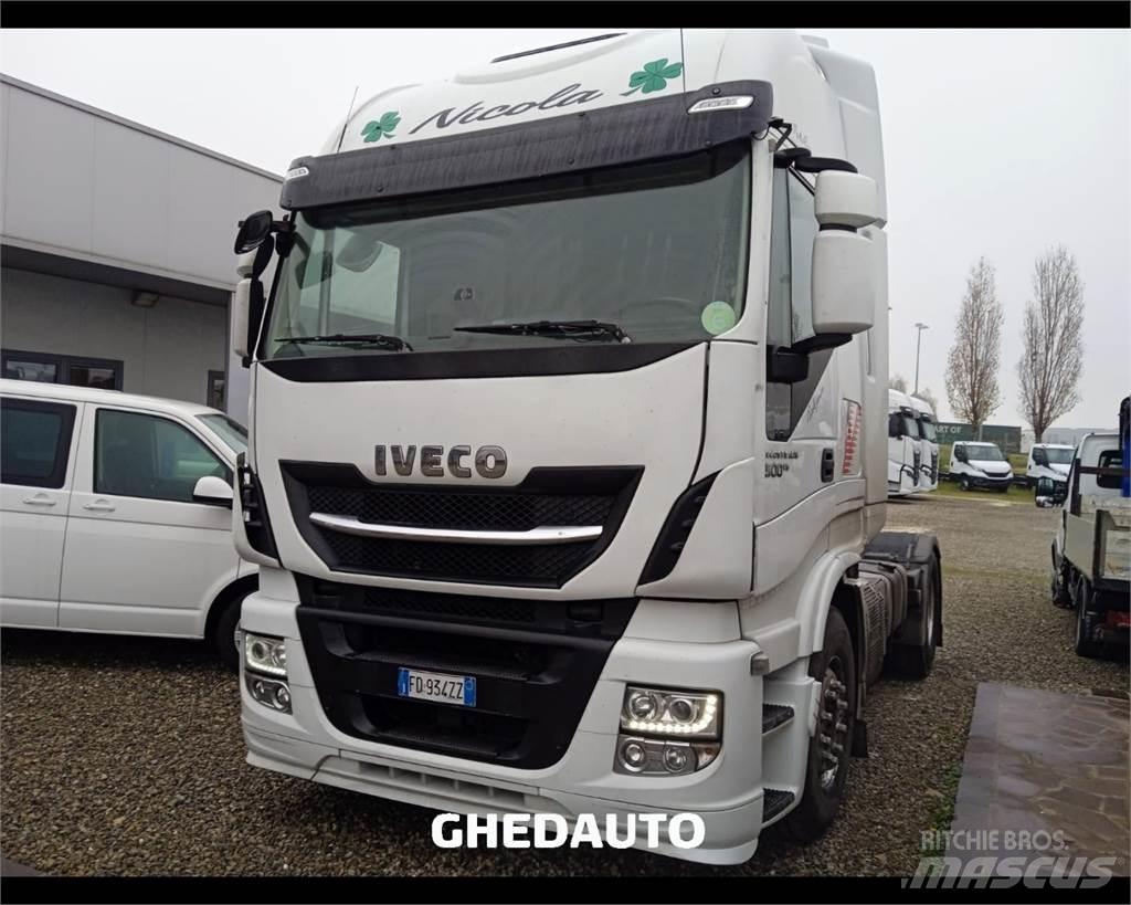 Iveco AS440ST/P Skåpbilar