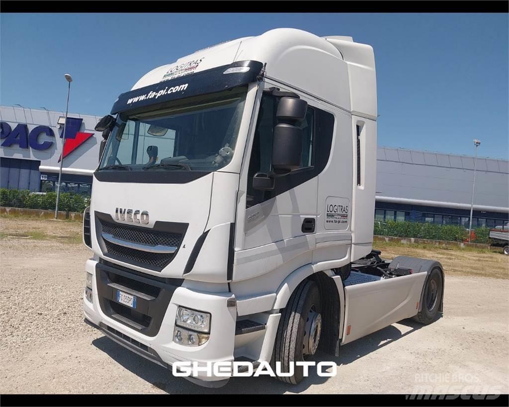 Iveco AS440ST/P Skåpbilar