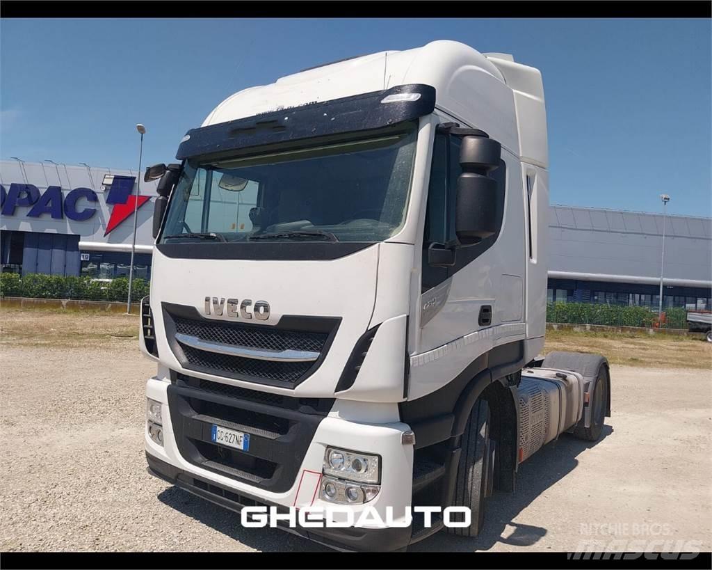 Iveco AS440ST/P Skåpbilar