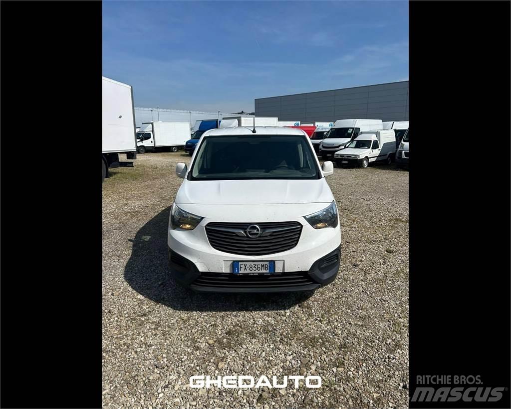 Opel Combo III 2012 Lätta lastbilar