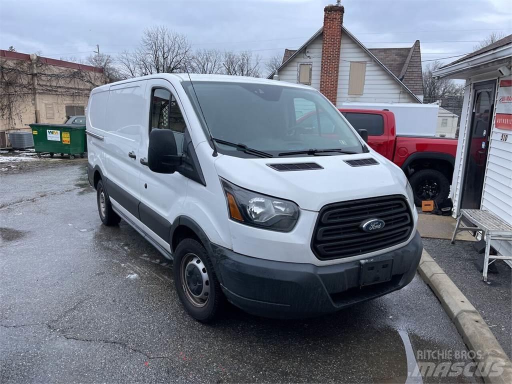Ford Transit Lätta lastbilar