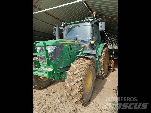 John Deere 6110R Traktorer