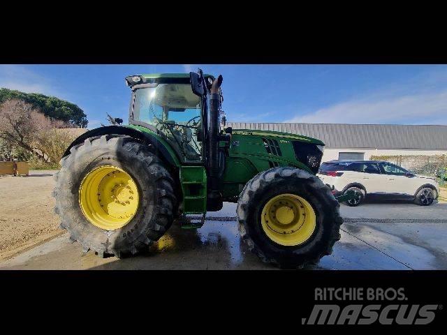 John Deere 6210 R Traktorer