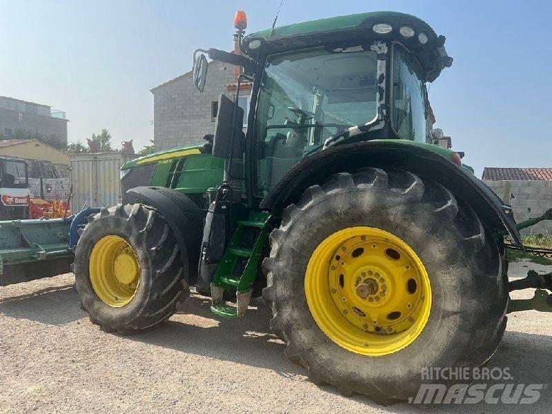 John Deere 7250R Traktorer