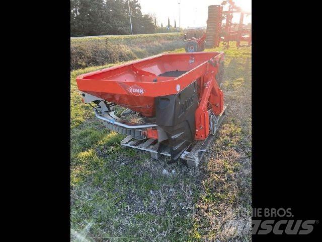 Kuhn AXIS 20.1W Mineralgödselspridare