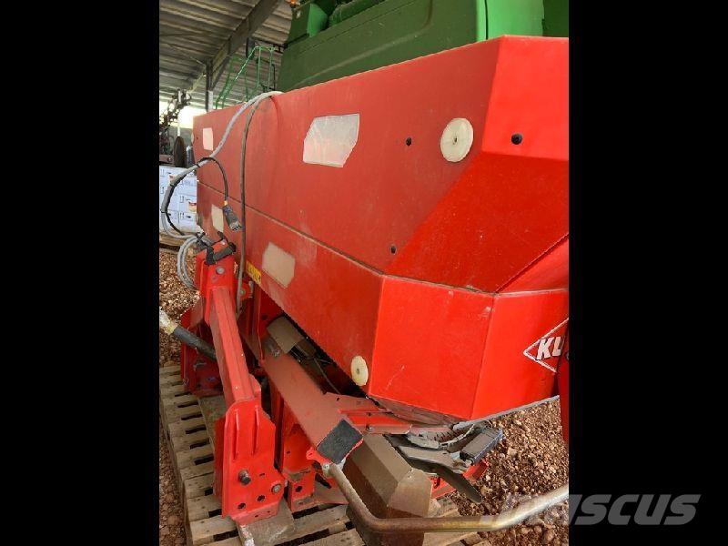 Kuhn AXIS 40.2 Mineralgödselspridare