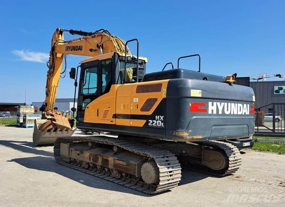 Hyundai HX220L Bandgrävare