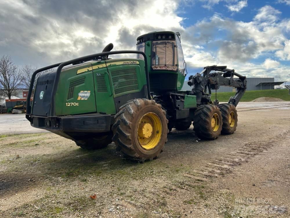 John Deere 1270E Fällare-läggare