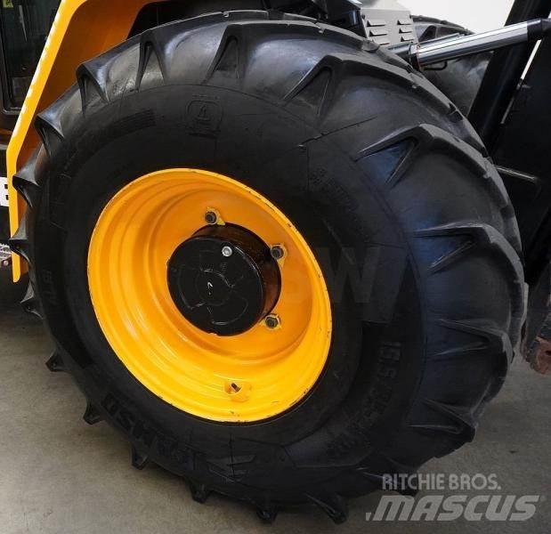 JCB 940-4 Terrängtruck