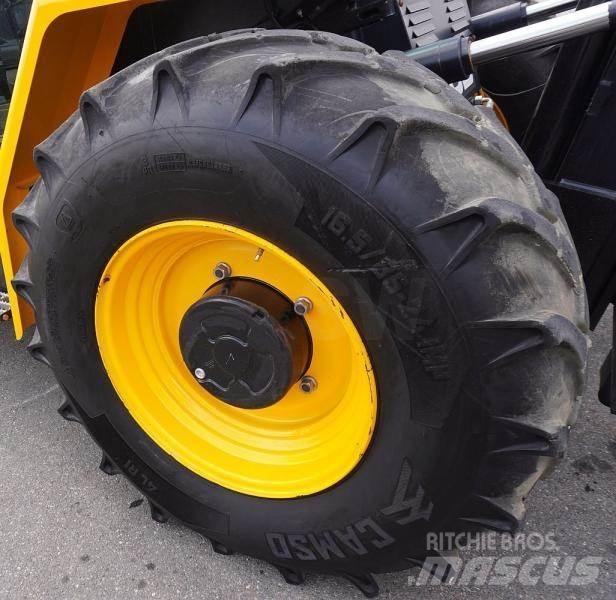 JCB 940-4 Terrängtruck