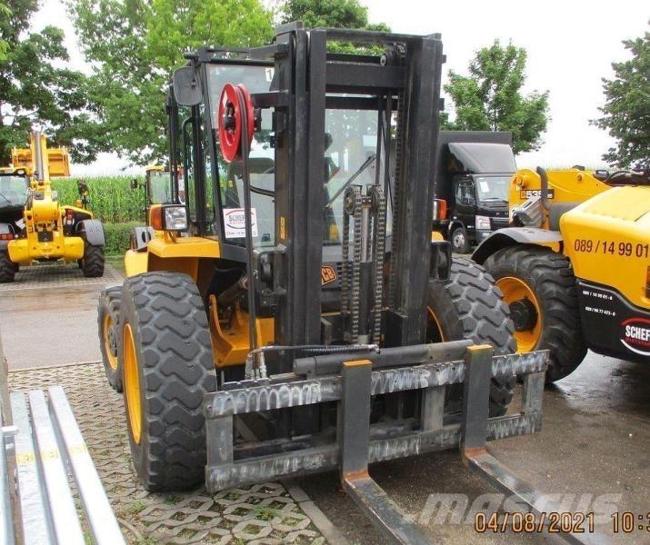 JCB 940-4 Terrängtruck
