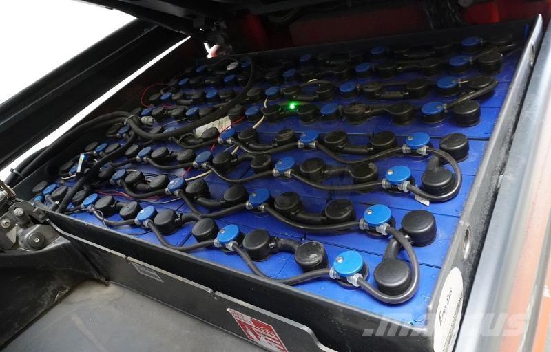 Linde E 25 387 Elmotviktstruckar