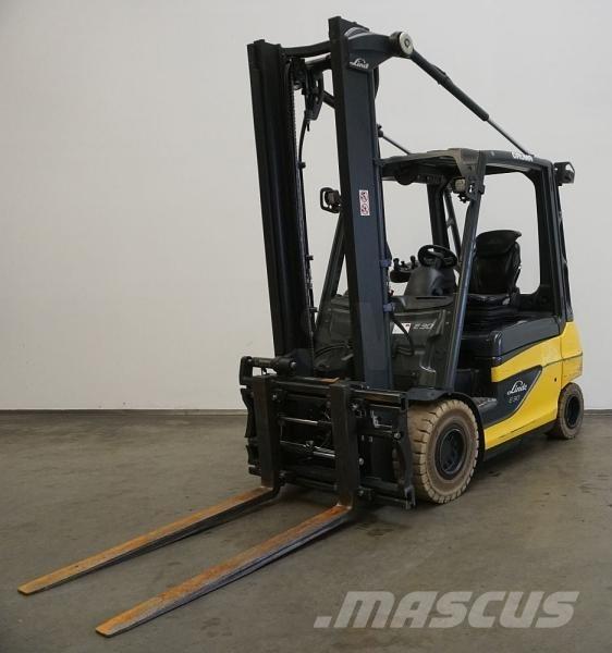 Linde E 30 387 Elmotviktstruckar