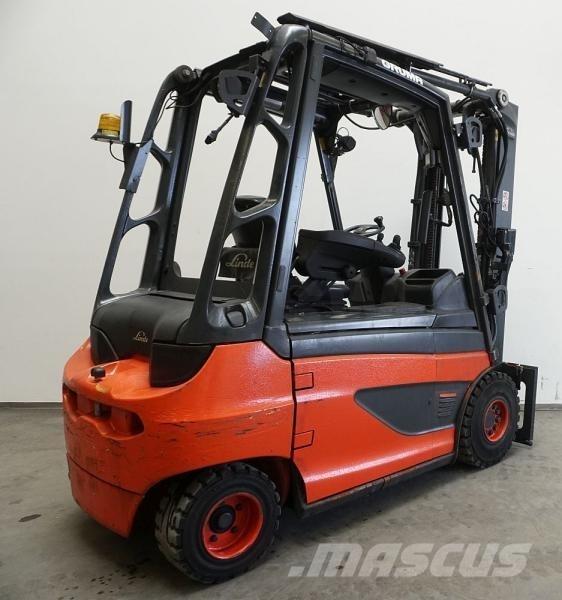 Linde E 30 387 Elmotviktstruckar