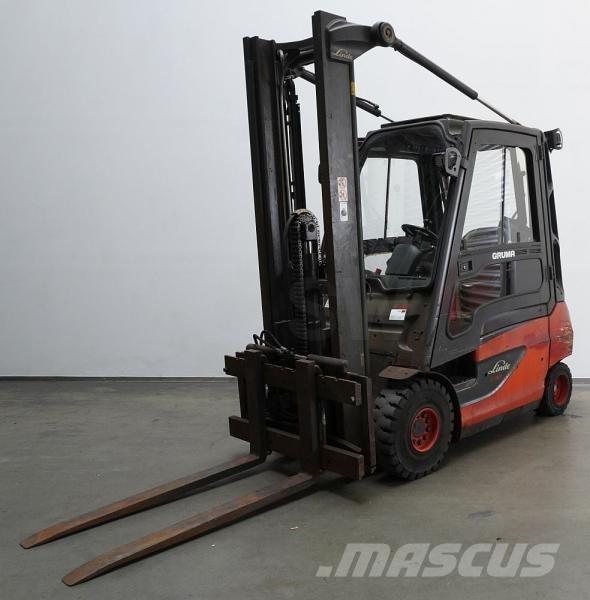 Linde E 30 387 Elmotviktstruckar