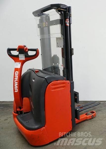 Linde L 10 379 Staplare