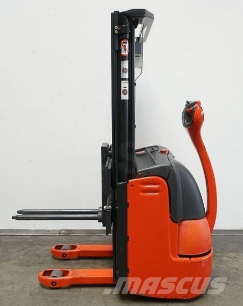 Linde L 10 379 Staplare