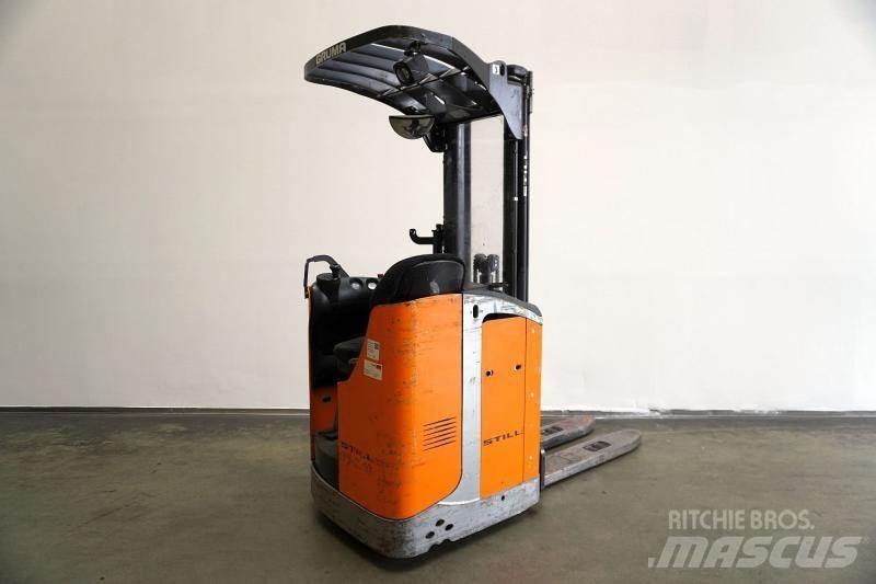 Still FV-X-16 Staplare