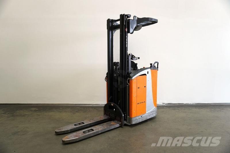 Still FV-X-16 Staplare