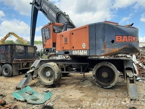 Barko 695MH Avfalls / industri hantering