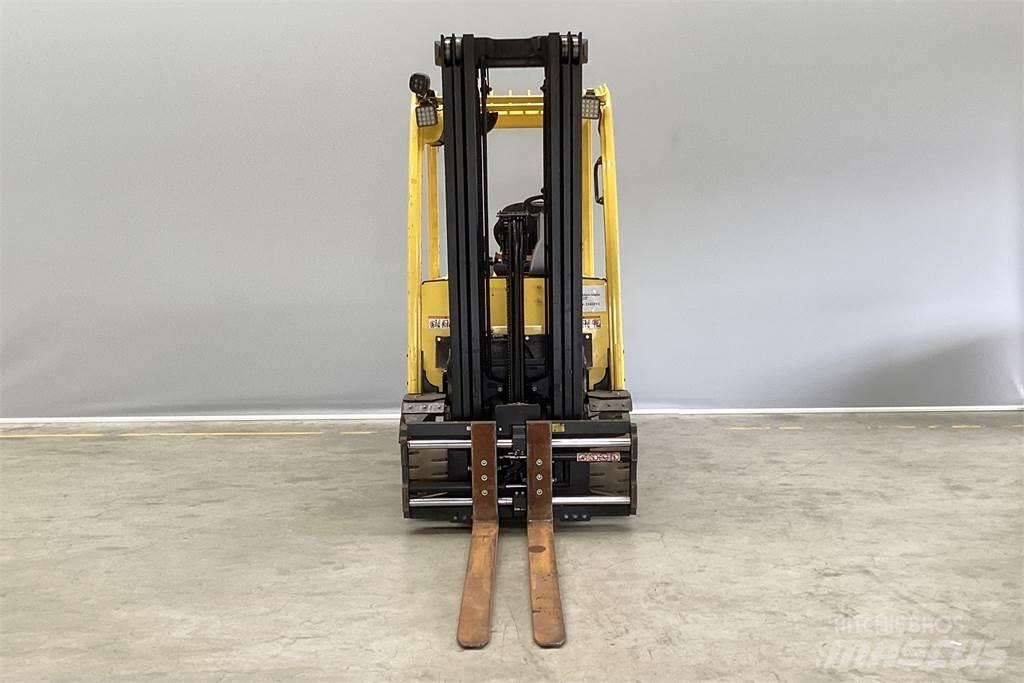 Hyster J2.5XN Elmotviktstruckar