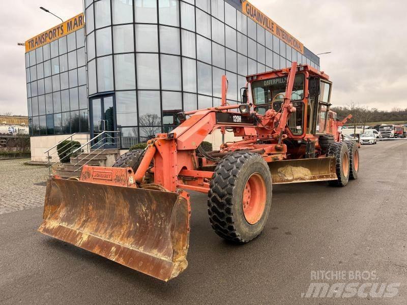 CAT 120H Väghyvlar