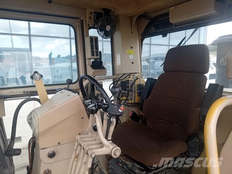 CAT 12H Väghyvlar