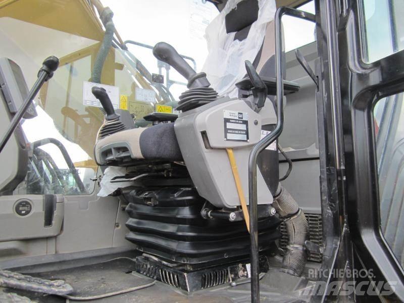 CAT 320EL Bandgrävare
